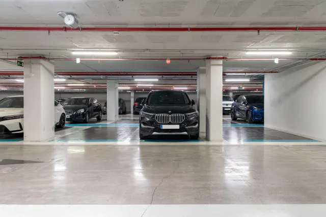 Parking 12m² en alquiler - Eixample — 21