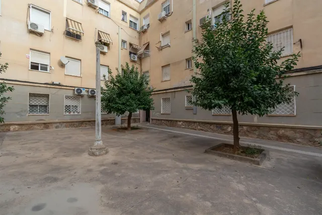 Piso reformado de 2 dormitorios, totalmente exterior, zona Ramón y Cajal — 22