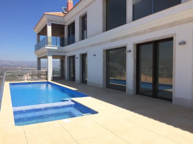 Chalet de lujo en Benidorm, zona Rincón de Loix. — 7