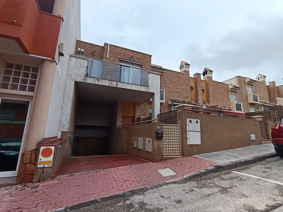 Oportunidad de adquirir esta plaza de garaje