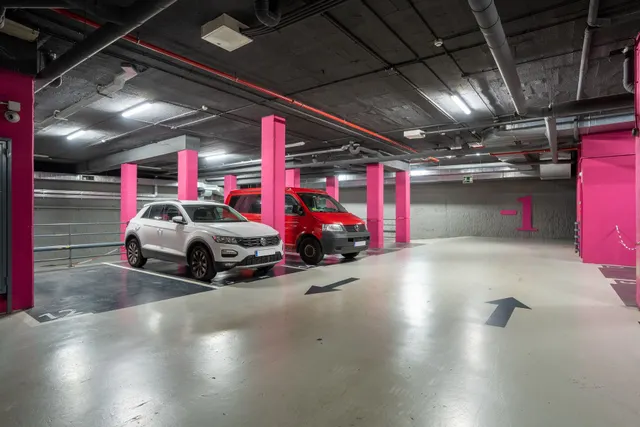 Parking 10m² en alquiler - Barcelona — 50