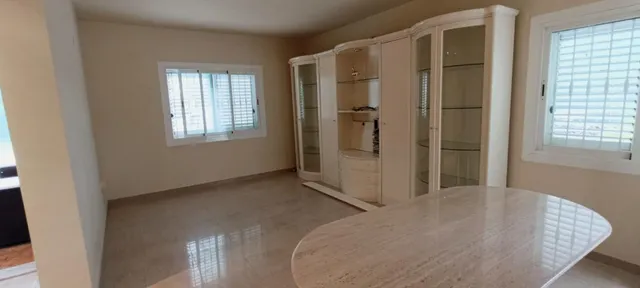 Dos casas en  una  peña las aguilas -Elche — 7