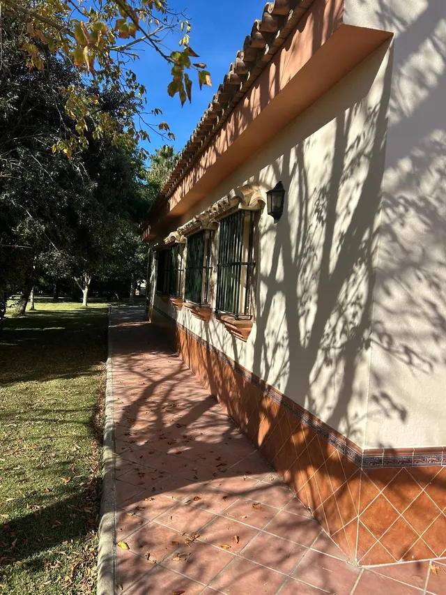 Espectacular Chalet cerca del Colorado con Piscina y Amplios Espacios — 19