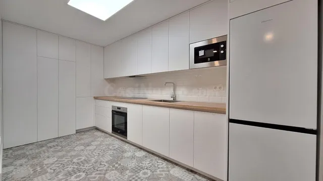 Apartamento SIN AMUEBLAR de un dormitorio y completamente reformado en la Plaza Cetina — 5