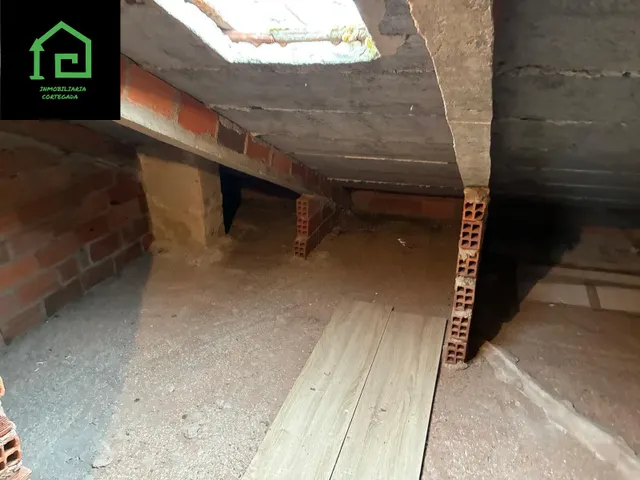 PISO CON TRASTERO CERCA DEL CENTRO COMERCIAL — 26