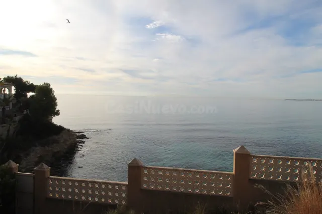 CHALET EN COVETA FUMÀ PRIMERA LÍNEA