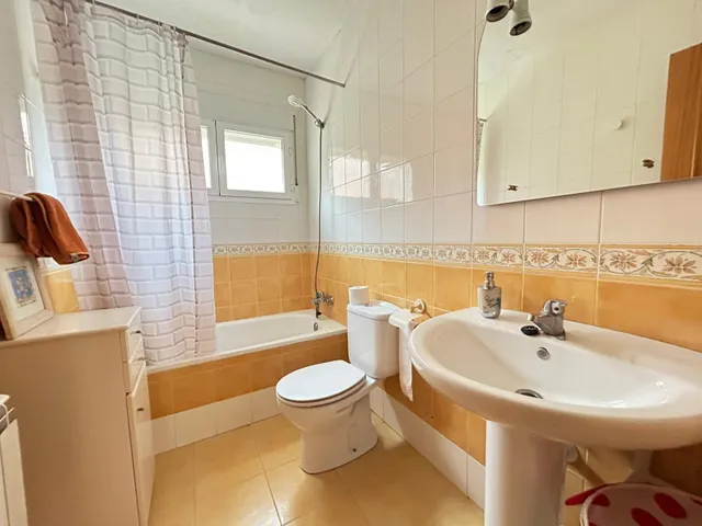 CHALET INDEPENDIENTE EN UNA PLANTA — 22