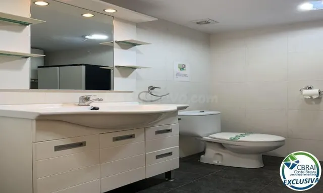 Fantástico apartamento reformado en Roses Holiday Center | P - foto 5