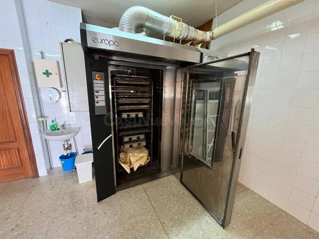 VENTA de Local en Camas — 17