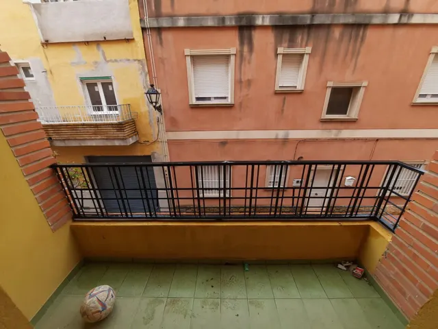 VIVIENDA DE 4 DORMITORIOS EN CAUDETE — 11