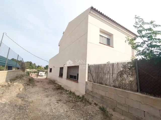 SE VENDE CHALET EN MONFORTE DEL CID — 15