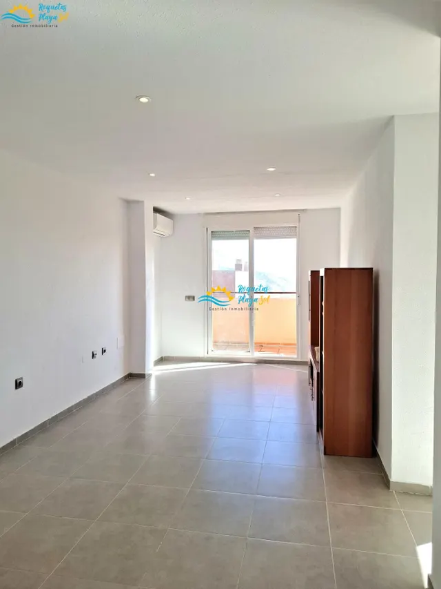 venta piso 2 dormitorios y 4 terrazas - foto 3