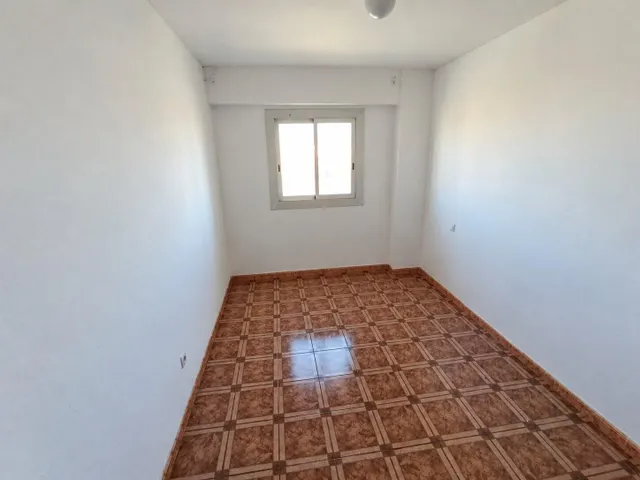 Se vende piso de 4 dormitorios con vista despejadas Cerca de calle Manacor — 7