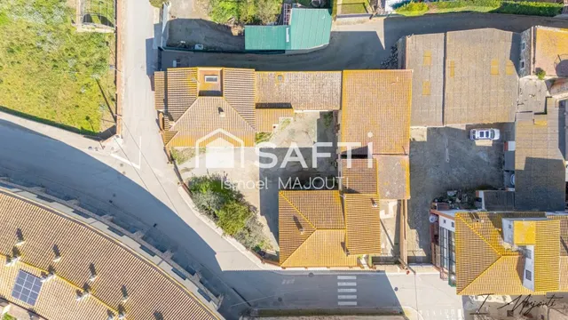 Encantadora casa de pueblo en Ullà. - foto 5