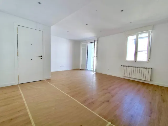Apartamento en Venta 2 habitaciones y 2 baños - Centro de Orense y campus universitario — 36