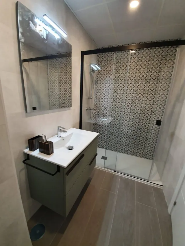Casa de 270 m2 con parcela de 627 m2 — 7