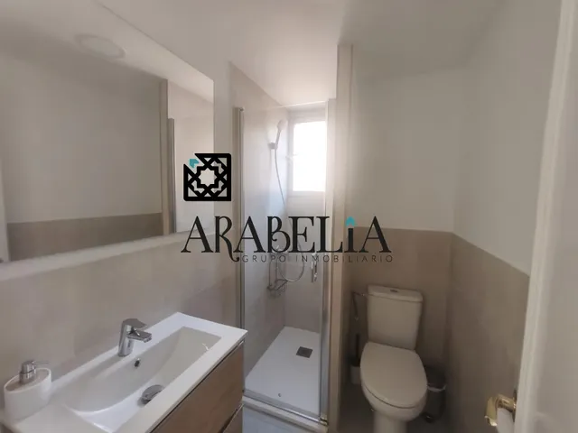 ¡Espectacular piso con LICENCIA TURÍSTICA, garaje y trastero en el CENTRO! — 20