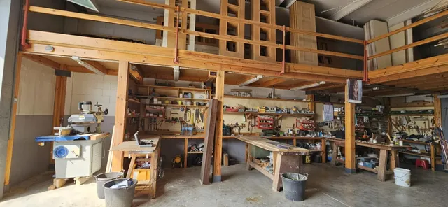 Nave Industrial con Licencia de Carpintería y Equipamiento C - foto 2