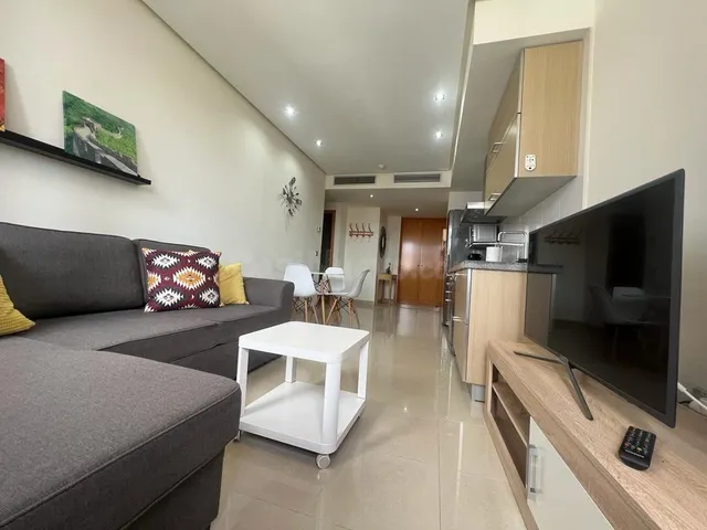 Vivienda en La Torre II con vistas al mar y a la ciudad. - foto 2
