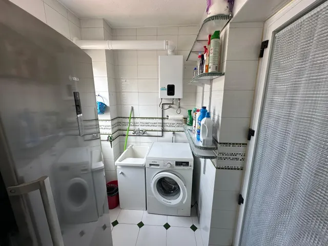 AMPLIO PISO DE 200 M2 EN ALQUILER – GRANADA — 18