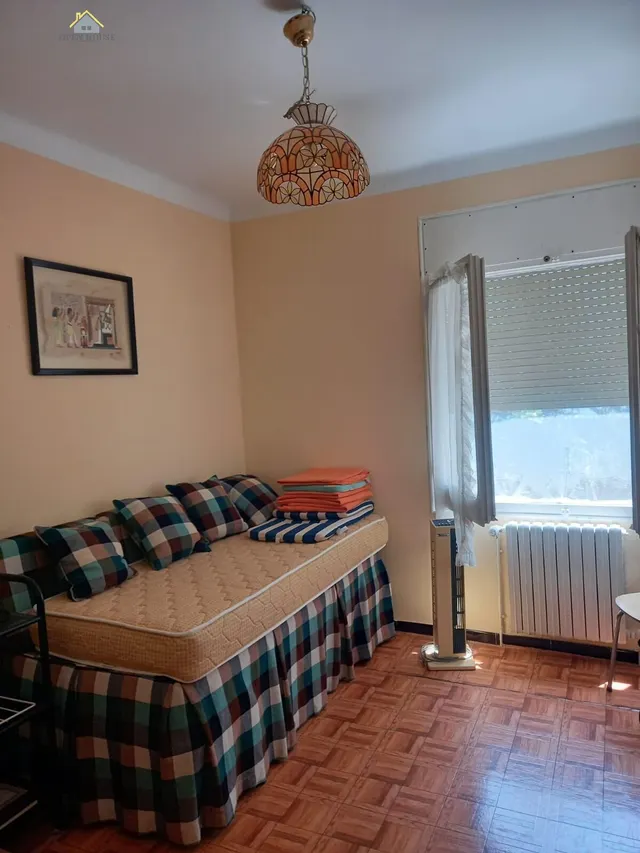 Casa con jardín y vistas en venta en el puerto de Llançà. — 24
