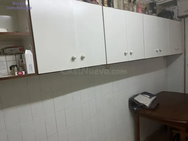 Casa individual, amplia con garaje y terraza en ático. - foto 4