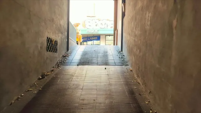 Pk de moto en el centro — 3