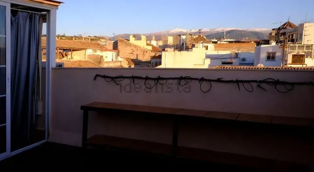 ***SE ALQUILA DUPLEX EN CALLE DARRILLO MAGDALENA*** — 40
