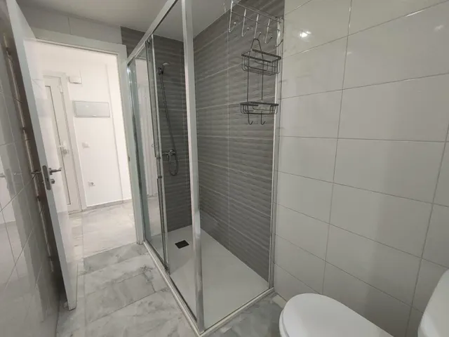 Apartamento reformado em la zona de la Cala de Benidorm — 24