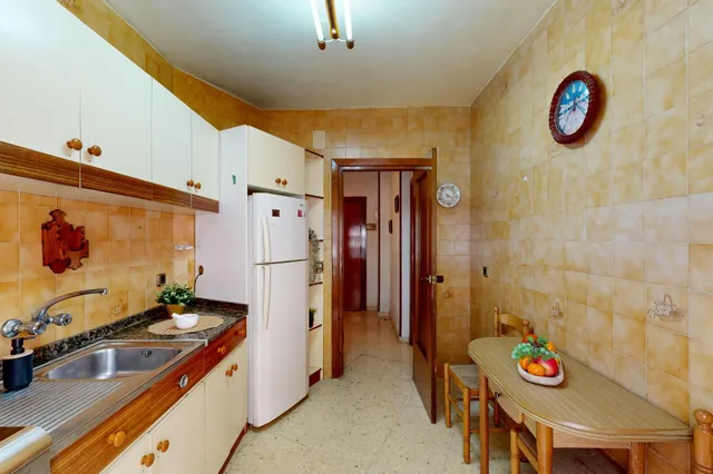 ¡Amplia  vivienda y todo exterior y en esquina en el Paseo Alfonso XIII! - Cartagena — 6