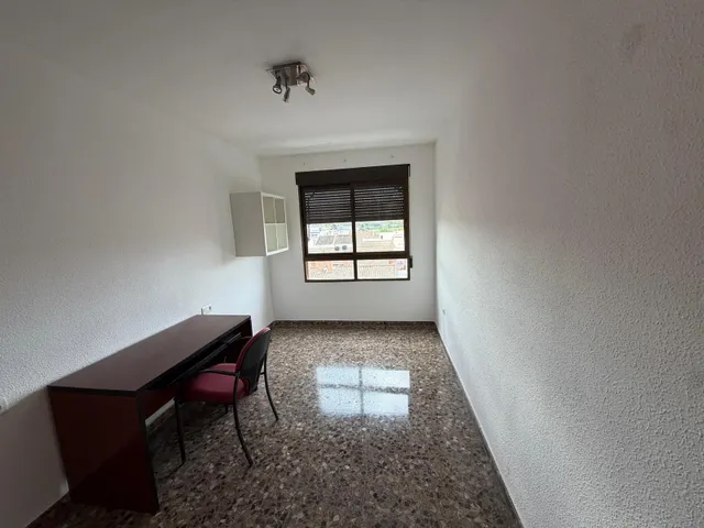 Amplio y Luminoso Piso en Alboraya con Vistas Despejadas — 37