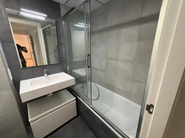 Vivienda en alquiler 4 dormitorios con garaje. Murcia Centro. — 10
