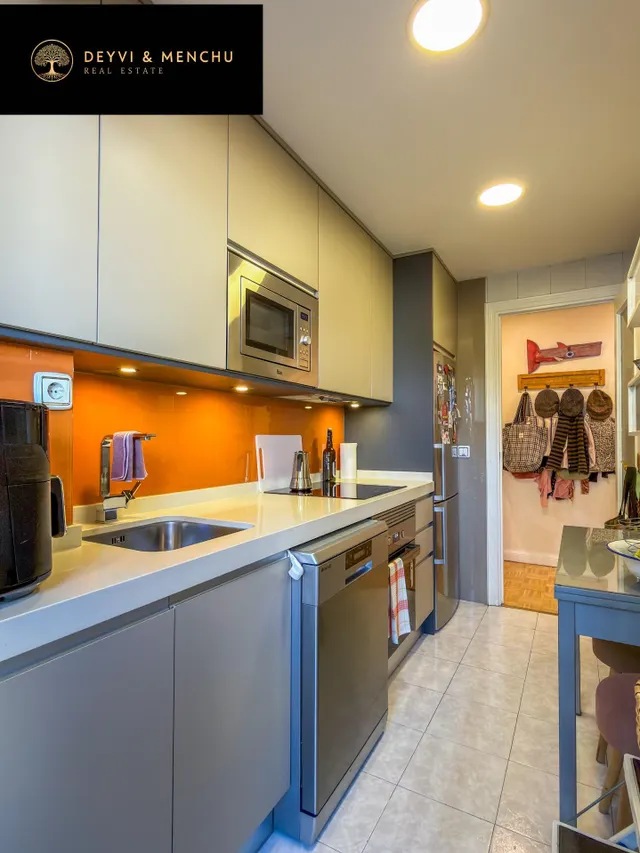 Piso exterior con terraza, 2 dormitorios y listo para entrar a vivir — 36