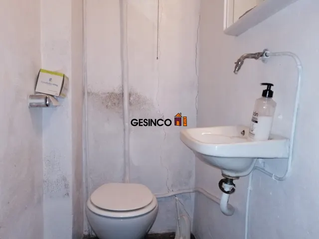 LOCAL COMERCIAL EN VENTA - ZONA SAN ANTONIO — 14