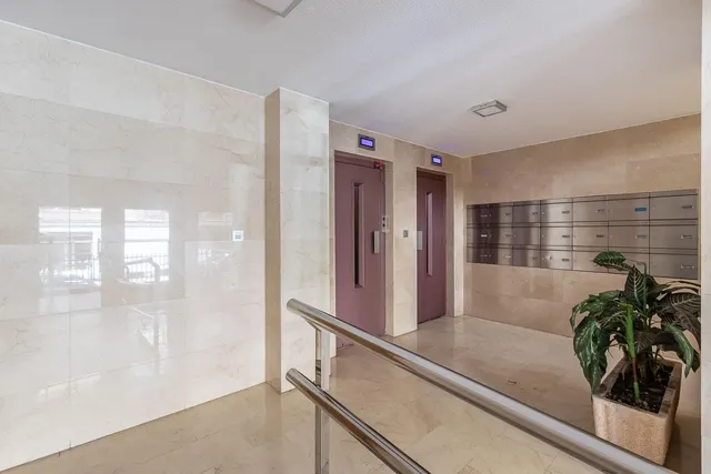 Piso junto Camino Bajo de Huetor — 16