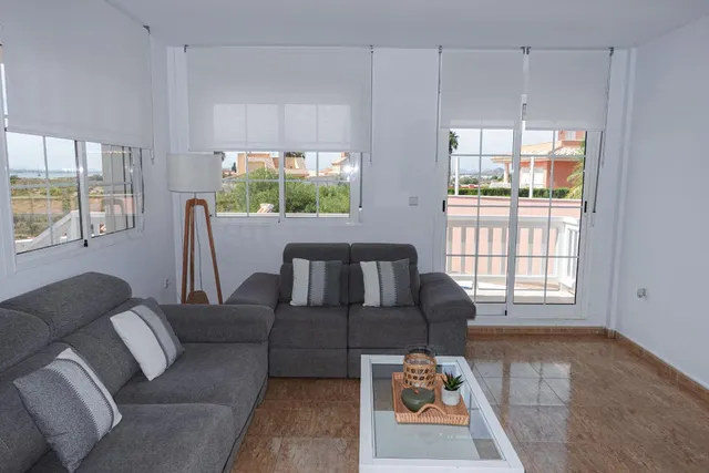 Chalet independiente reformado con piscina privada – La Manga del Mar Menor, Km 1 (Entremares / Urbanización Áncora) — 37