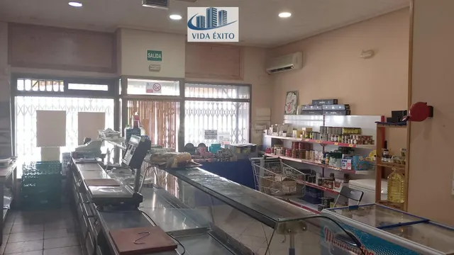 LOCAL EN LINARES