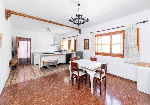 Chalet en zona residencial de Deifontes — 18