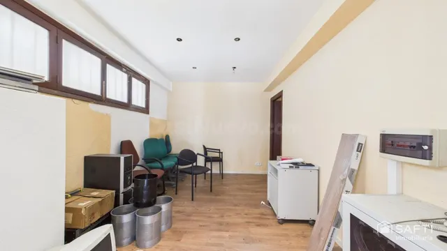Se alquila – Local comercial - gran terraza privada en Santa Ponsa (Via de la Cruz, Mallorca) — 10
