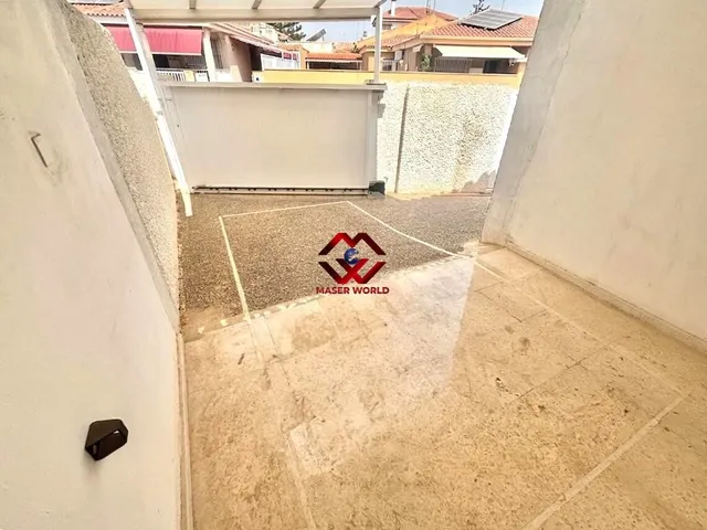 Chalet esquinero con gran sótano y jardín en San Javier — 11
