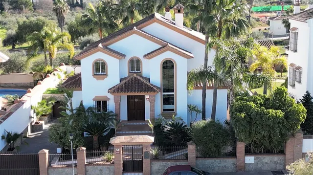Chalet 4 habitaciones 412m² en venta - Costa del Sol — 16