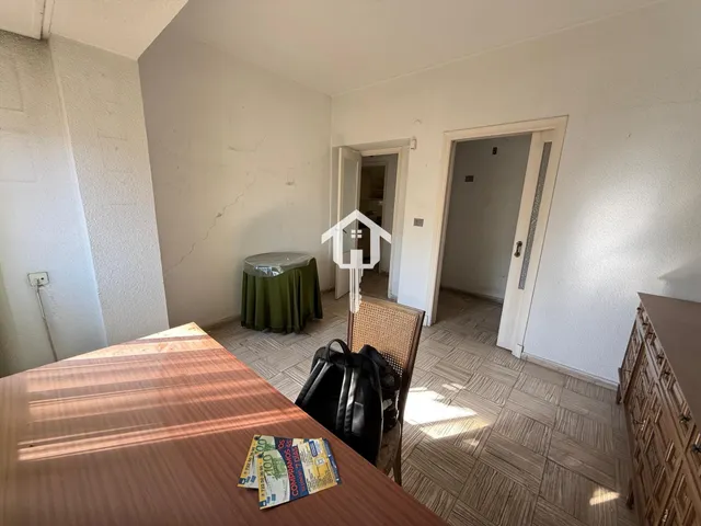 Piso en venta en pleno centro de Alicante, 88m2, 3 habitaciones dobles, 2 baños, quinta planta con ascensor — 10