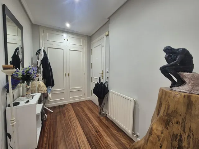 Impecable Piso en Zalla, Mimétiz - €305,000 — 9