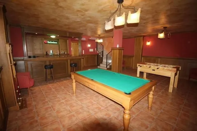 Casa 6 habitaciones 350m² en venta - Zona los Frutales — 15