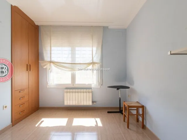 Chalet 5 habitaciones 238m² en venta - Carretera Igualada — 16