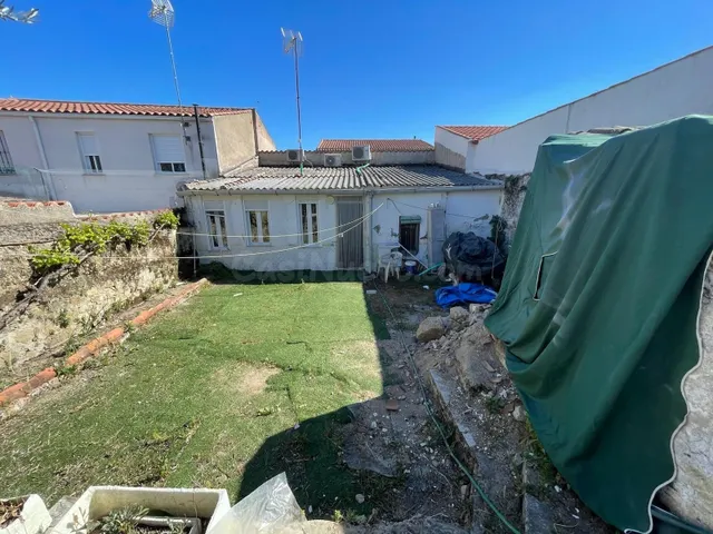CASA DE PLANTA BAJA CON PATIO DE 120 METROS EN ARROYO DE LA 