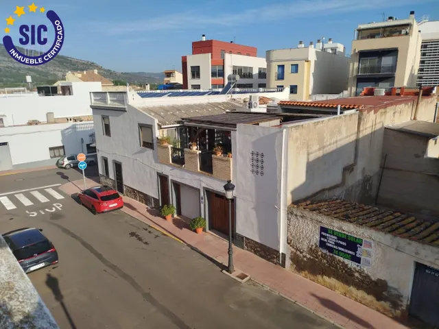 Parcela, solar o patio en el centro y casco histórico de Oropesa, particular o promotor — 4