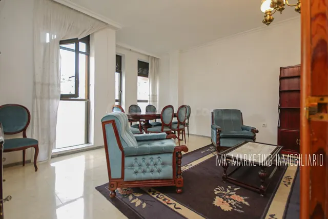 Piso 4 habitaciones 108m² en venta - Arenales - foto 2