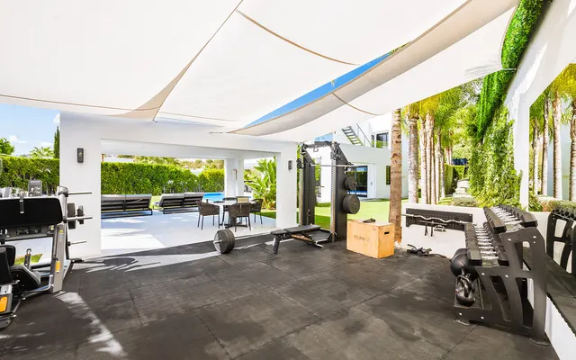 Chalet 7 habitaciones 913m² en venta - Marbella — 28