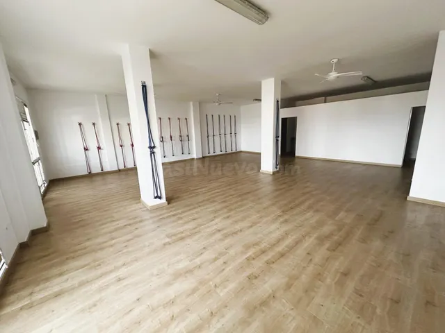 Local comercial - foto 3